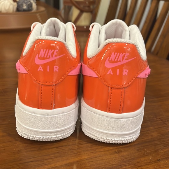 Nike Air Force 1 LV8 Valentines Day Heart Shoes Sneakers GS Youth 6 Women’s 7.5 - Picture 9 of 16